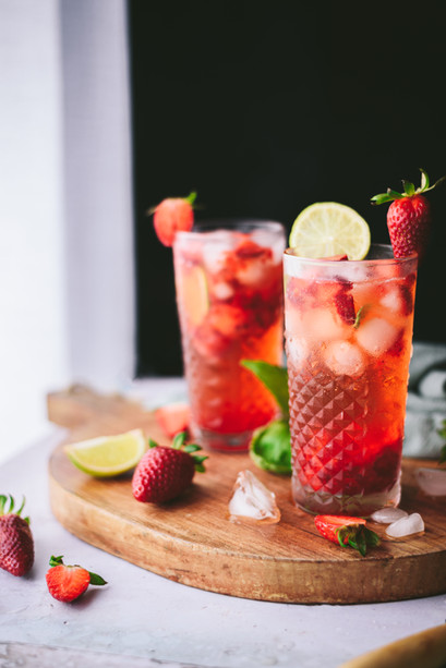 Strawberry basil mojito